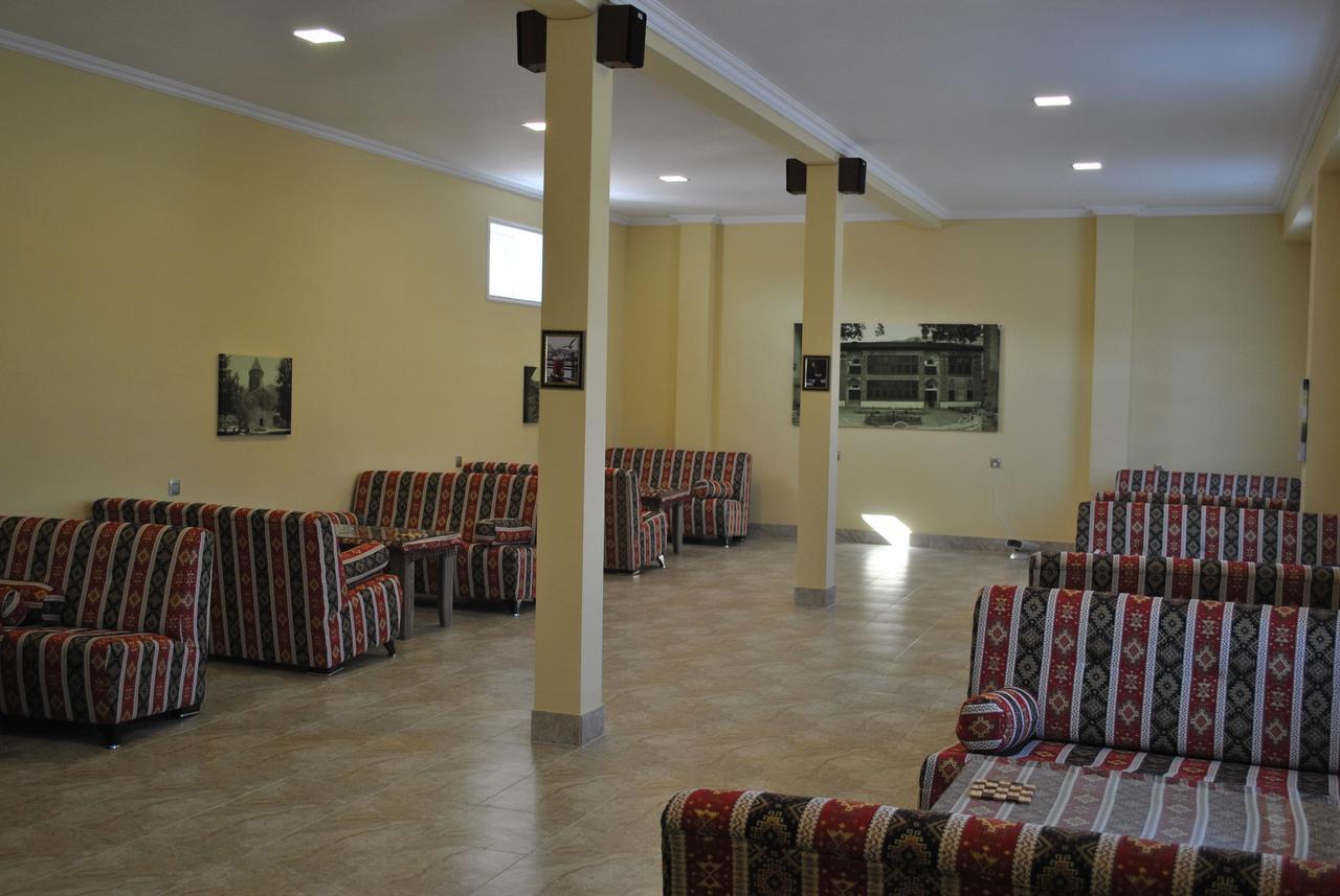 Мотель Seki Qonaq Evi Экстерьер фото
